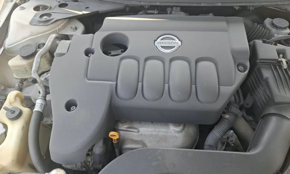 Vehicle photo 4