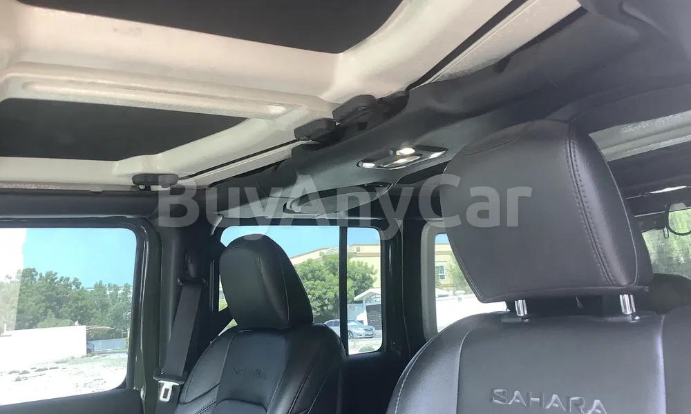Vehicle photo 9