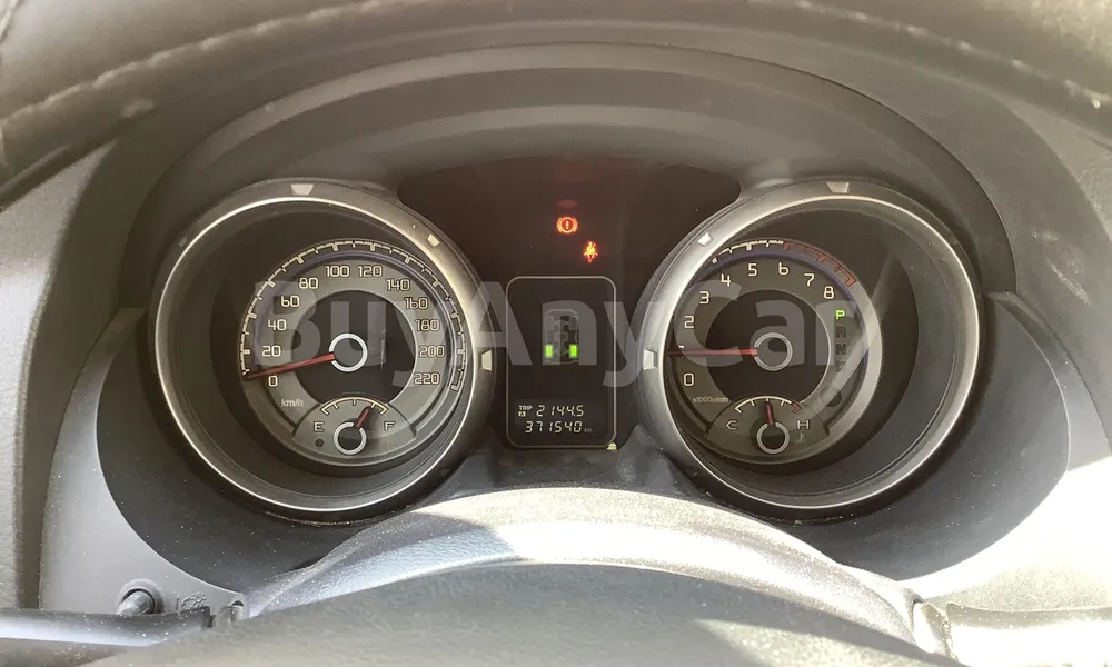 Vehicle photo 6