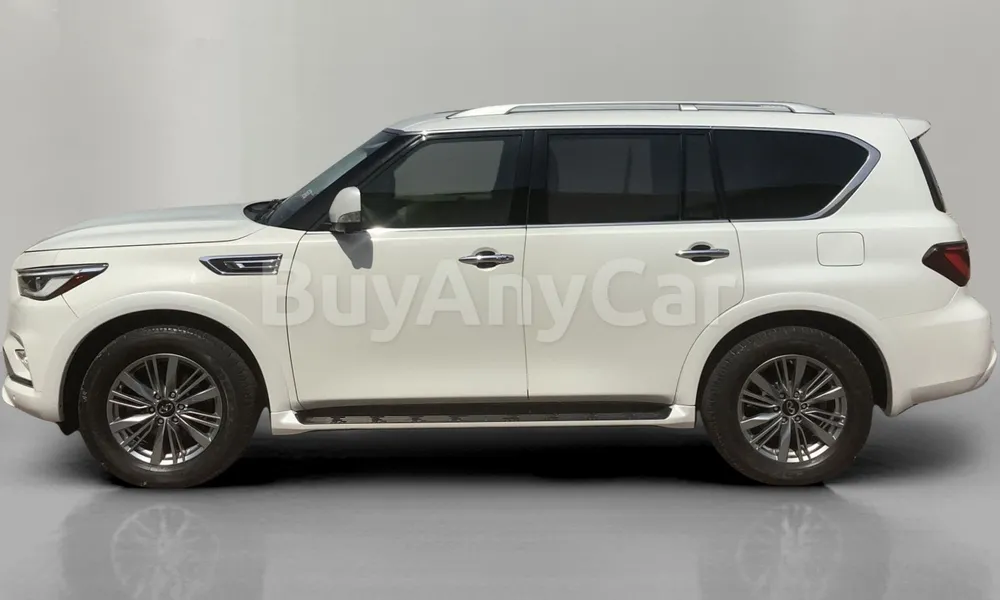 Vehicle photo 4