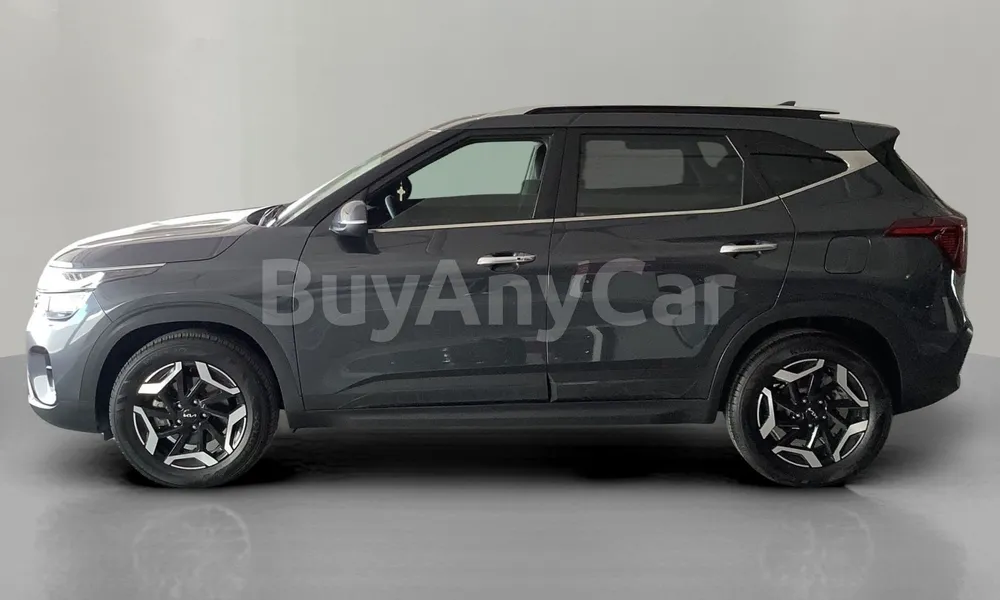 Vehicle photo 4