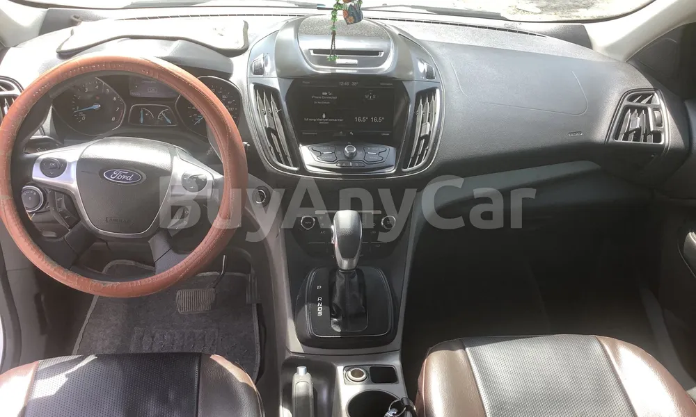 Vehicle photo 8