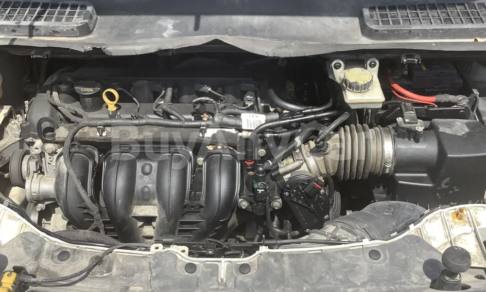 Vehicle photo 6