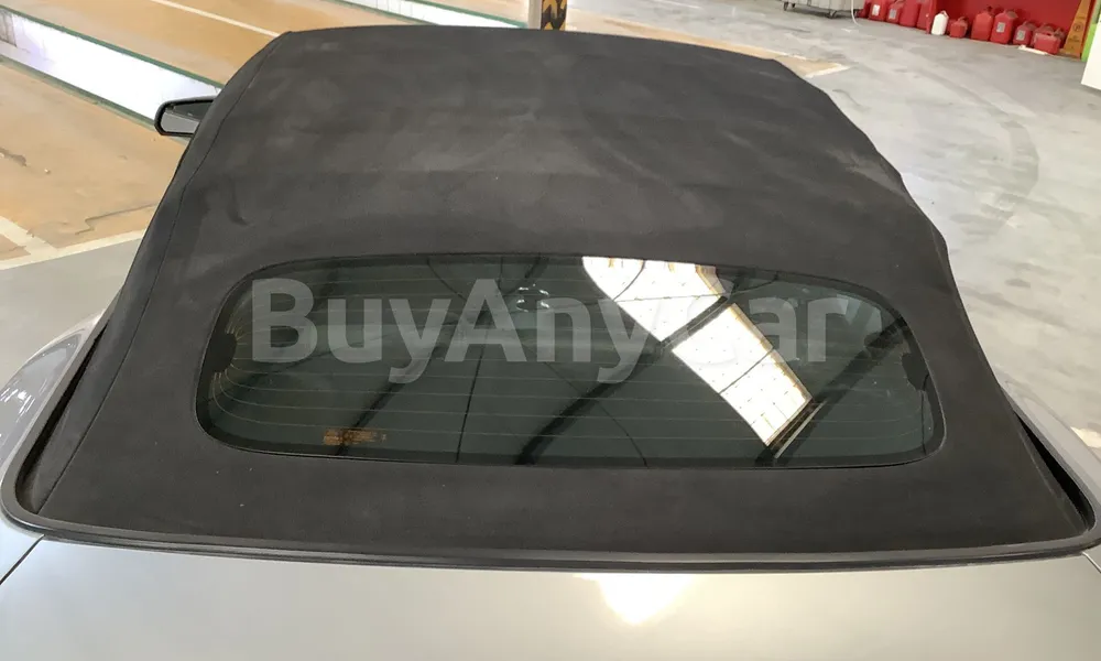 Vehicle photo 5