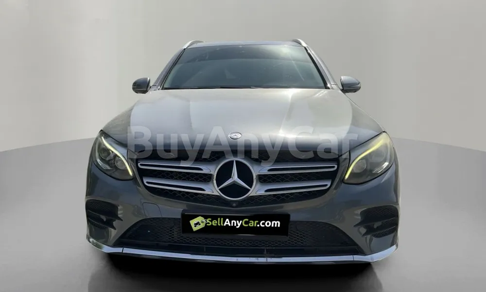 Vehicle photo 1