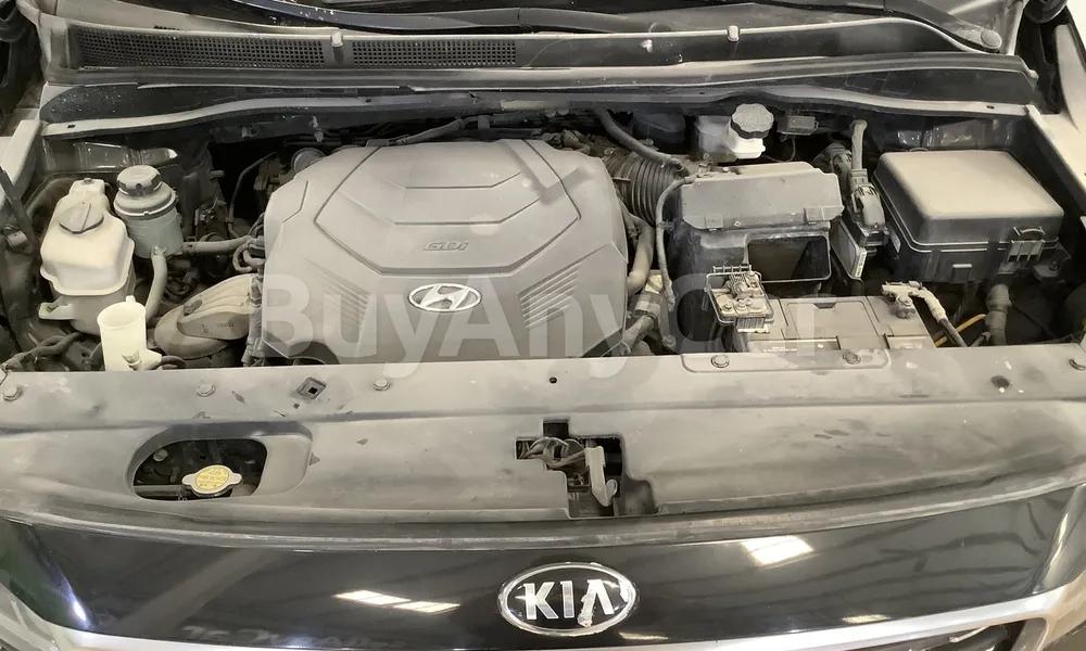Vehicle photo 6
