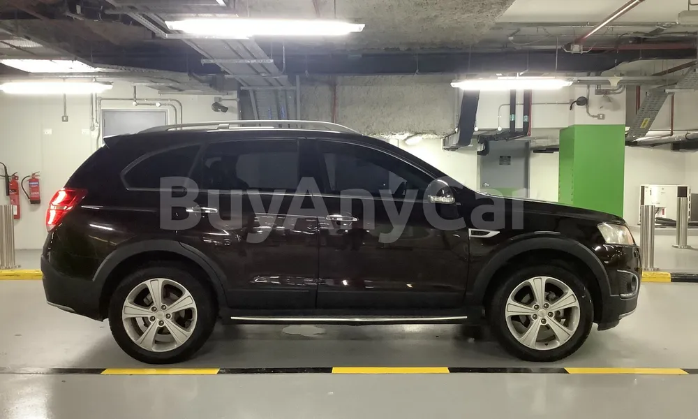 Vehicle photo 4