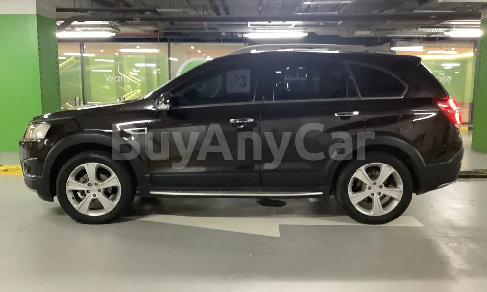 Vehicle photo 3