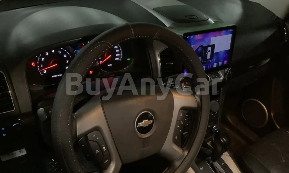 Vehicle photo 8