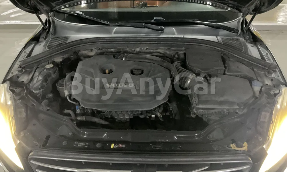 Vehicle photo 7