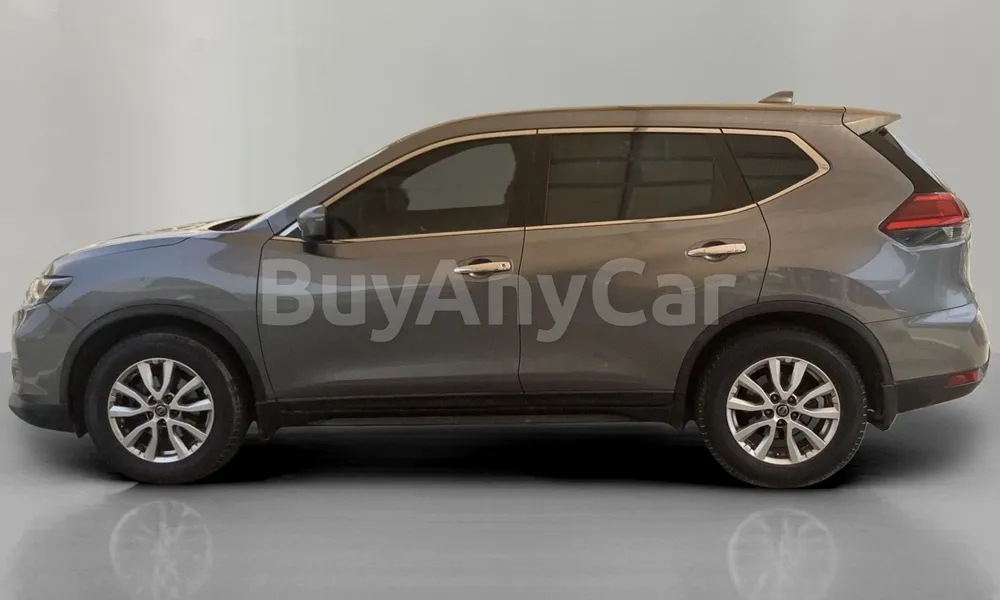 Vehicle photo 4