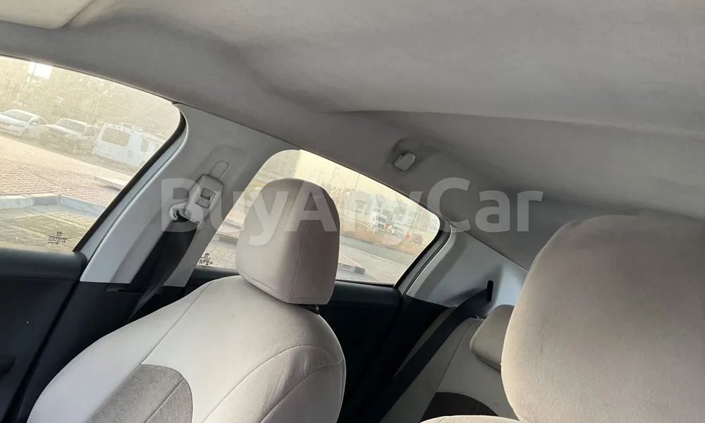 Vehicle photo 9