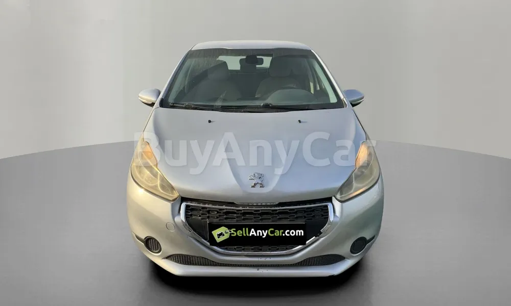 Vehicle photo 1