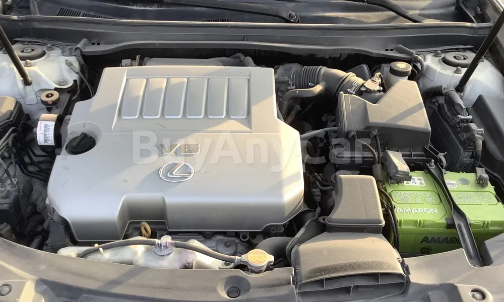 Vehicle photo 6