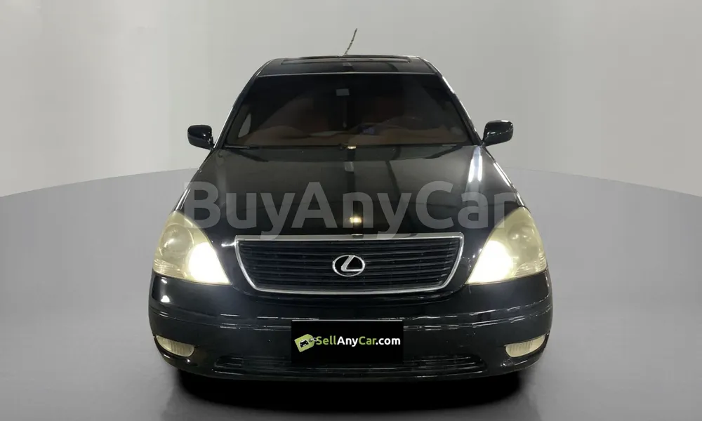Vehicle photo 1