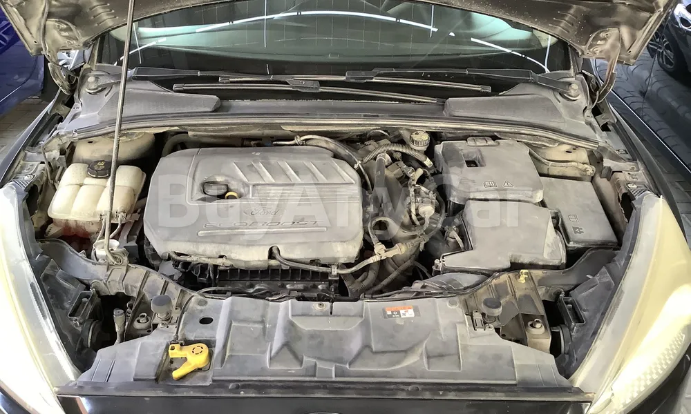 Vehicle photo 6