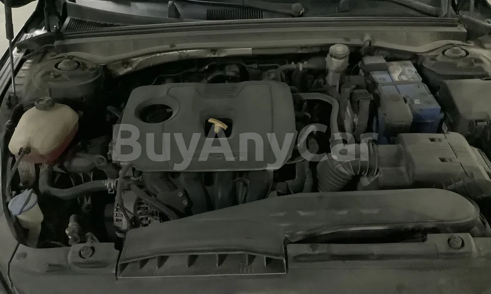Vehicle photo 6
