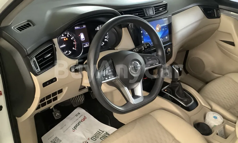 Vehicle photo 8