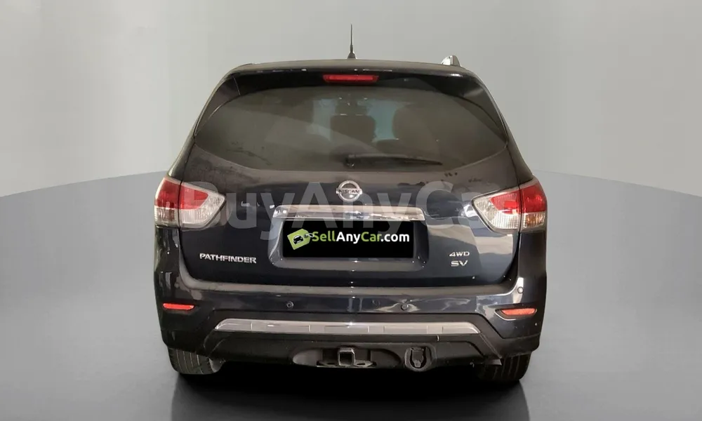 Vehicle photo 2