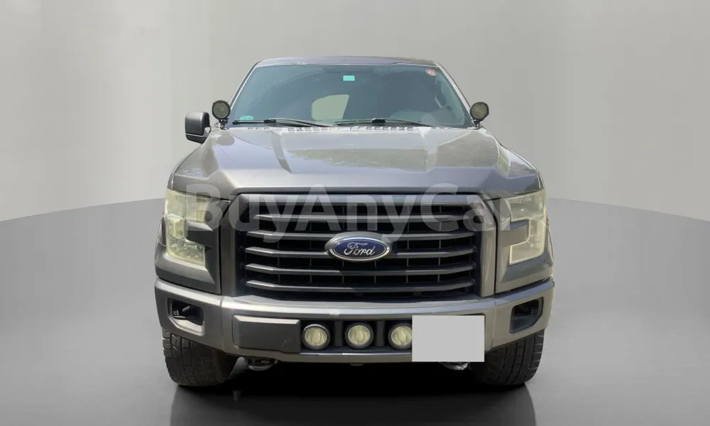 Vehicle photo 1