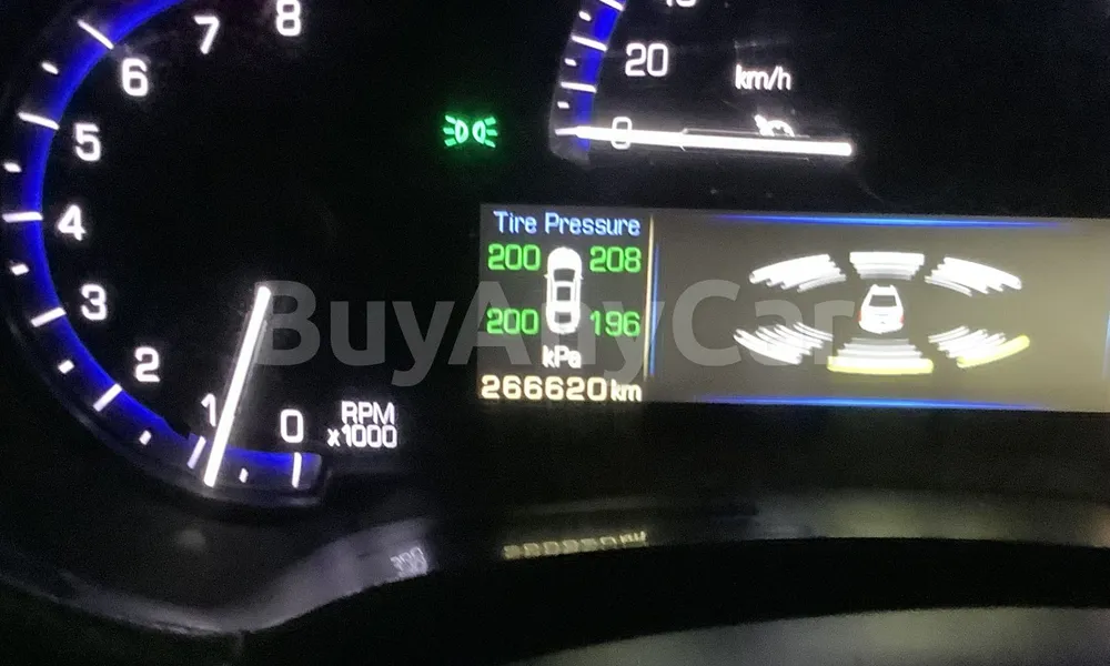 Vehicle photo 6
