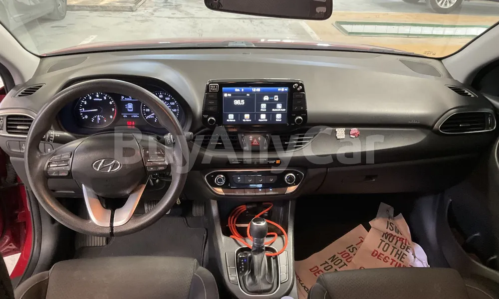 Vehicle photo 9