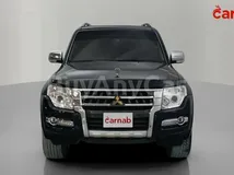 Mitsubishi Pajero 2020