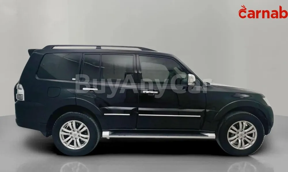 Vehicle photo 3