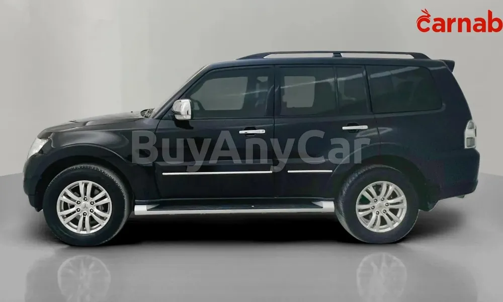 Vehicle photo 4