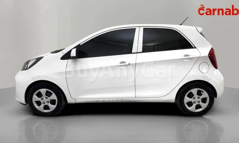 Vehicle photo 4