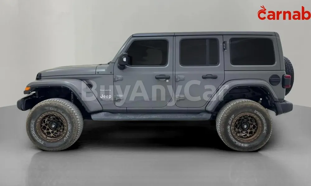 Vehicle photo 4