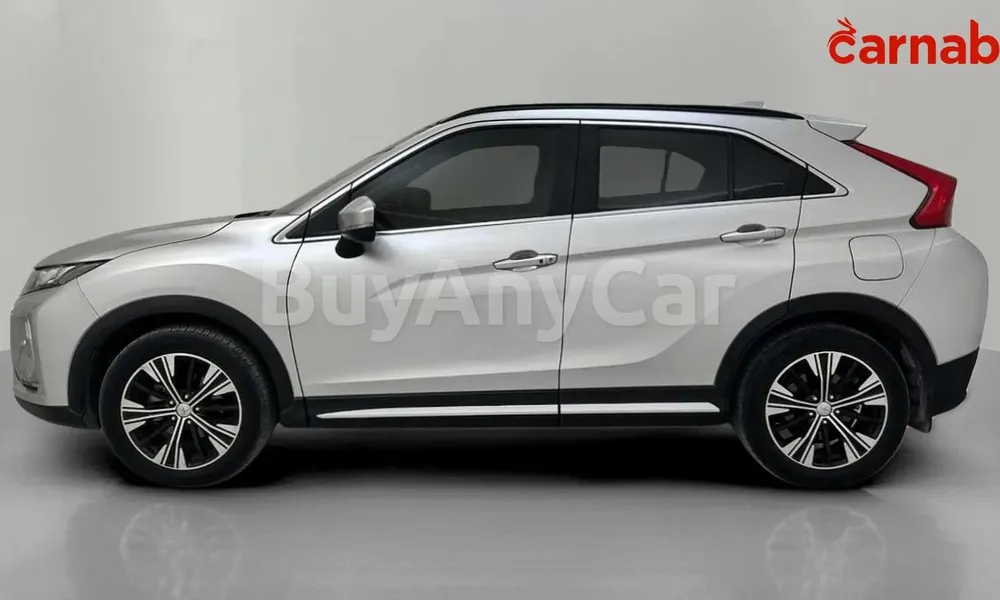 Vehicle photo 3