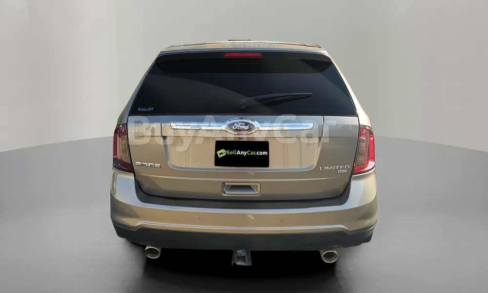 Vehicle photo 2