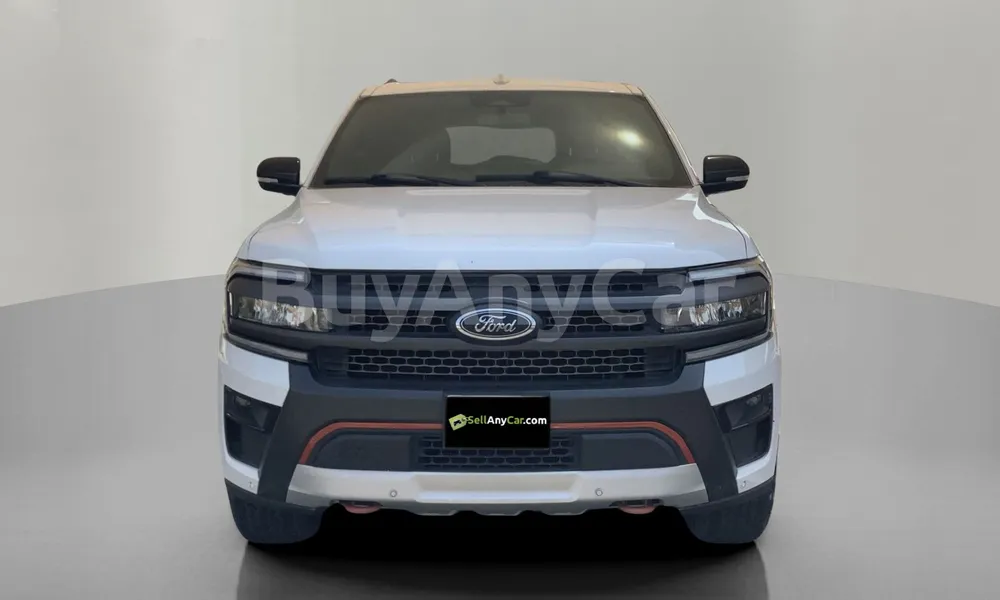 Vehicle photo 1