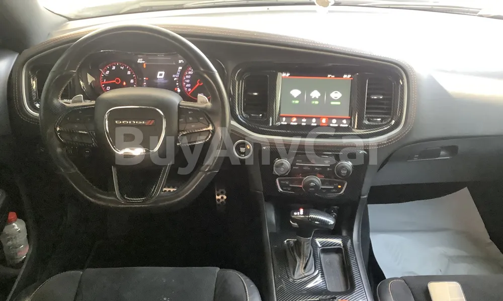 Vehicle photo 7