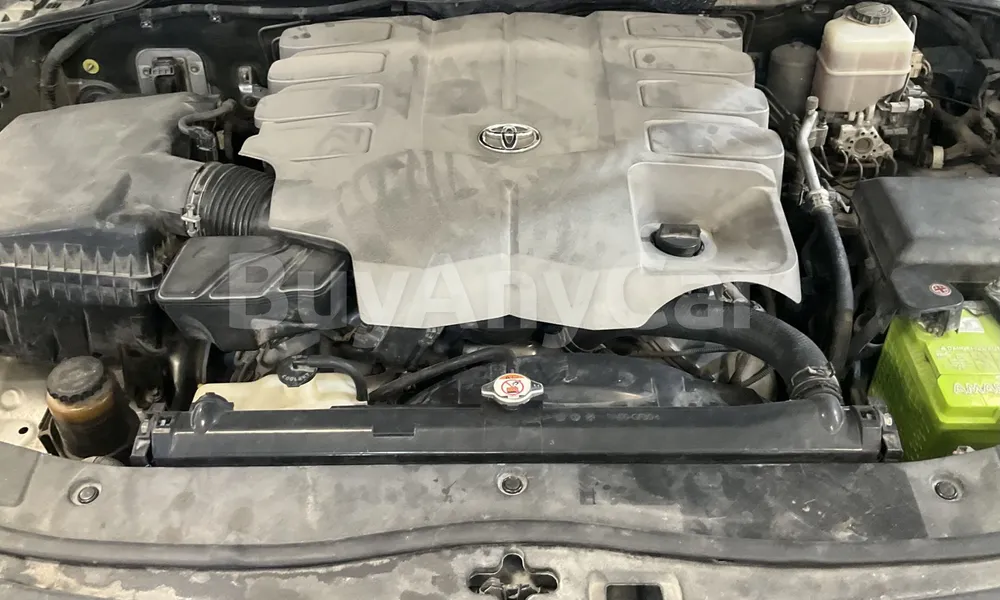 Vehicle photo 7