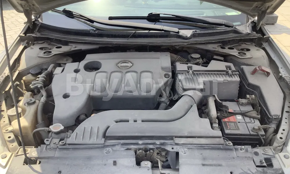 Vehicle photo 6