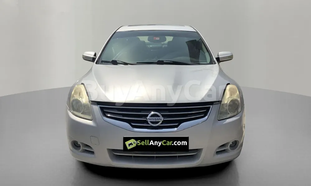 Vehicle photo 1