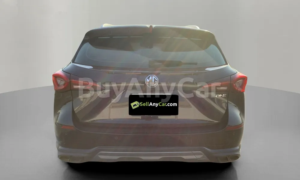 Vehicle photo 2