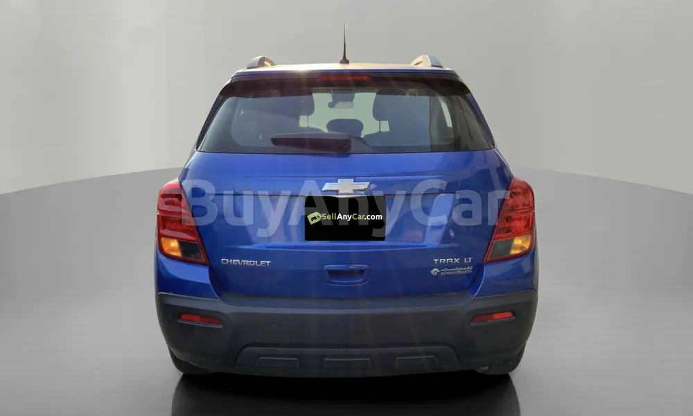 Vehicle photo 2