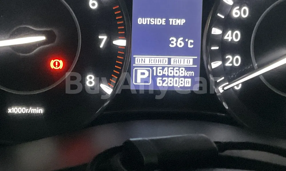 Vehicle photo 7