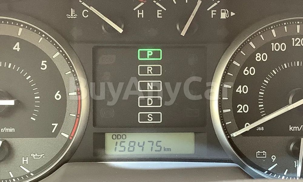 Vehicle photo 7