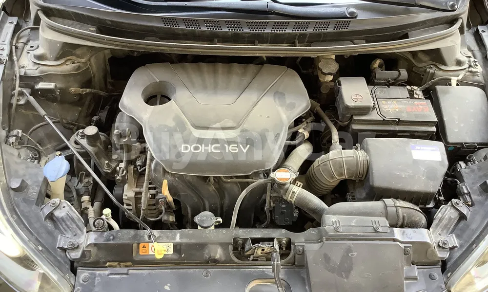 Vehicle photo 7