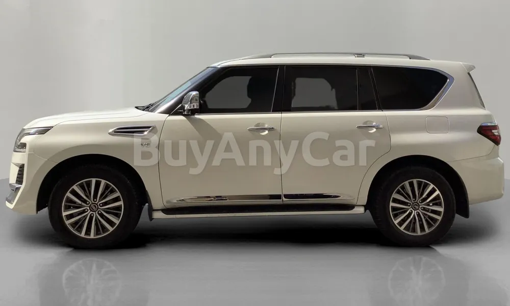 Vehicle photo 4