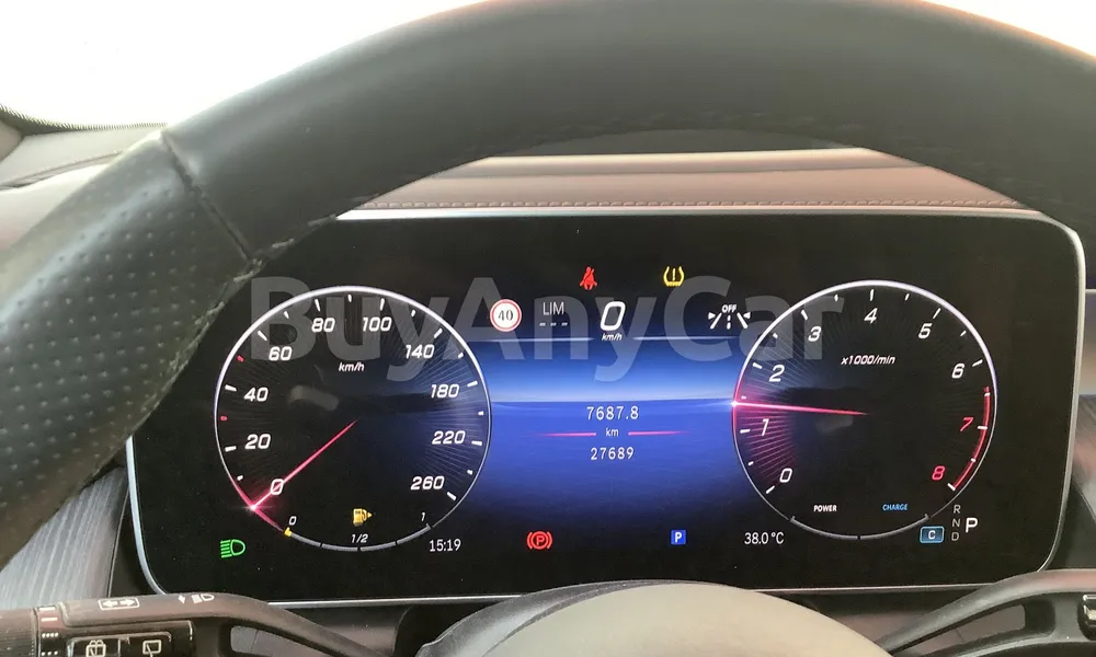 Vehicle photo 6