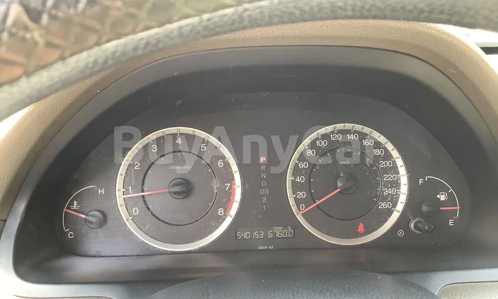 Vehicle photo 7