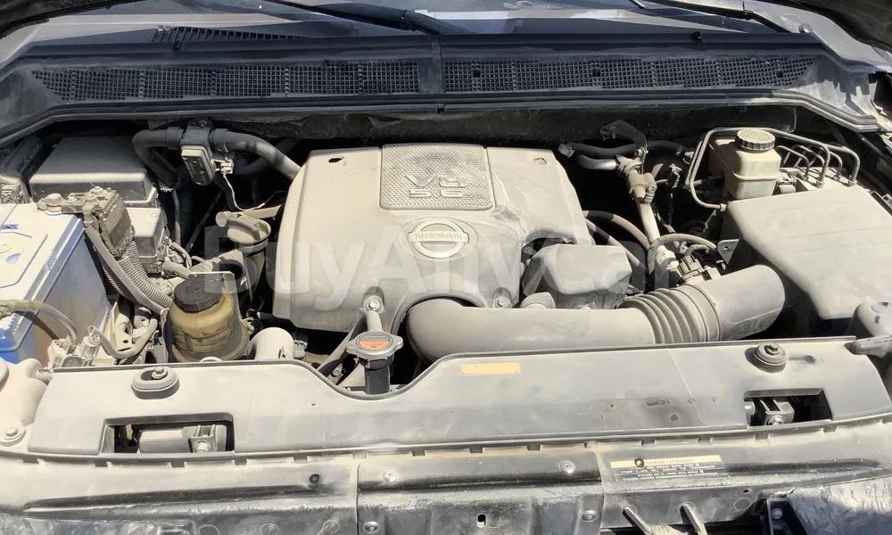 Vehicle photo 6