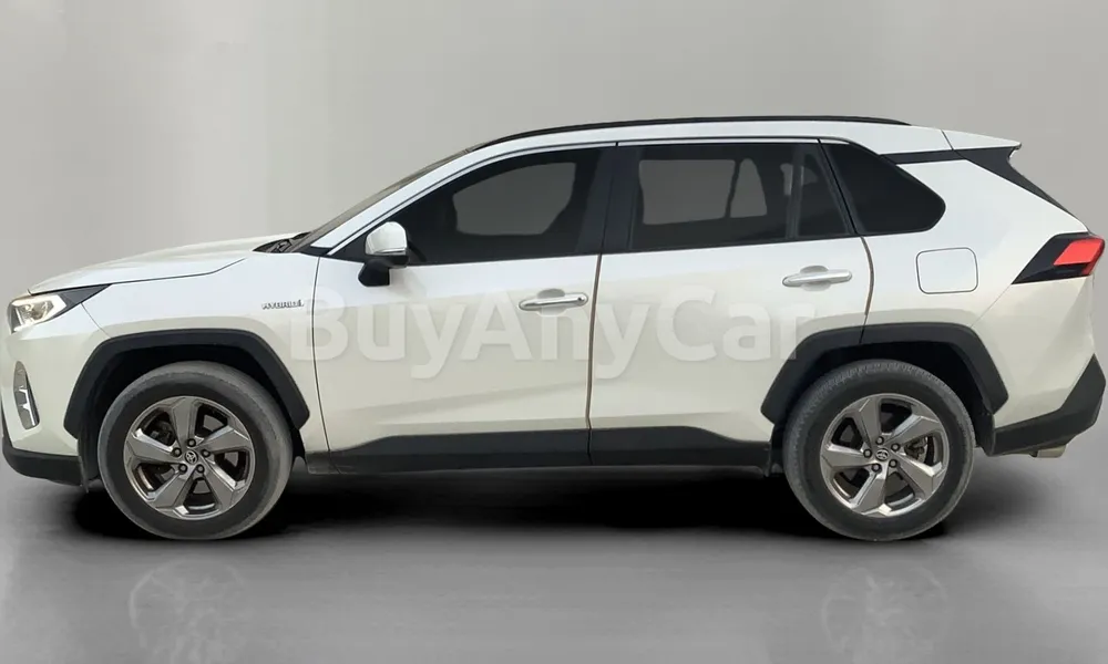 Vehicle photo 4