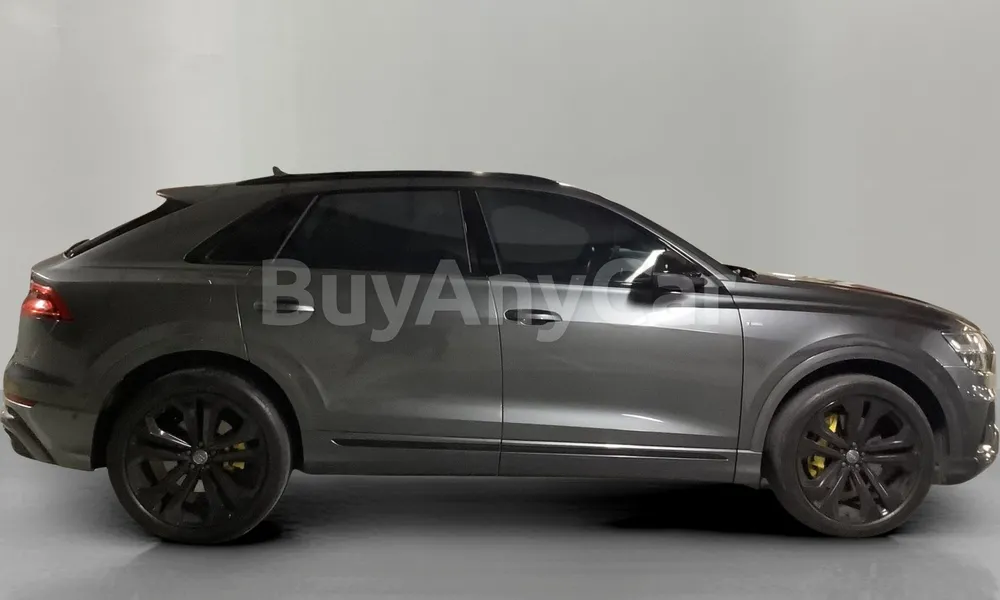 Vehicle photo 3