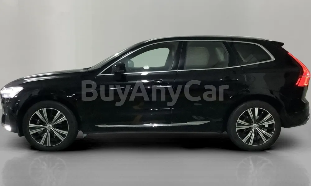 Vehicle photo 4